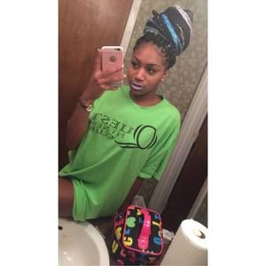 Meet your Posher, Adreama